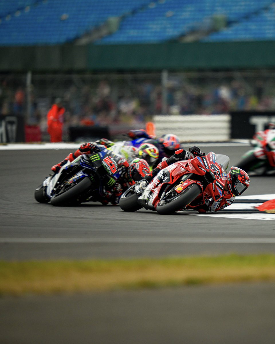 #BritishGP 🇬🇧

QP: P3 (1’57”822) +0.589
SPRINT: P6 

🧠🫀 a domani … 

#GoFree