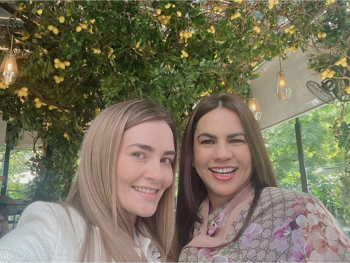 El mejor de los cumpleaños querida amiga y Diputada <a href="/arianarejonlara/">Ariana Rejón Lara</a>  que disfrutes mucho 🎂 abrazo enorme con gran cariño 🤗