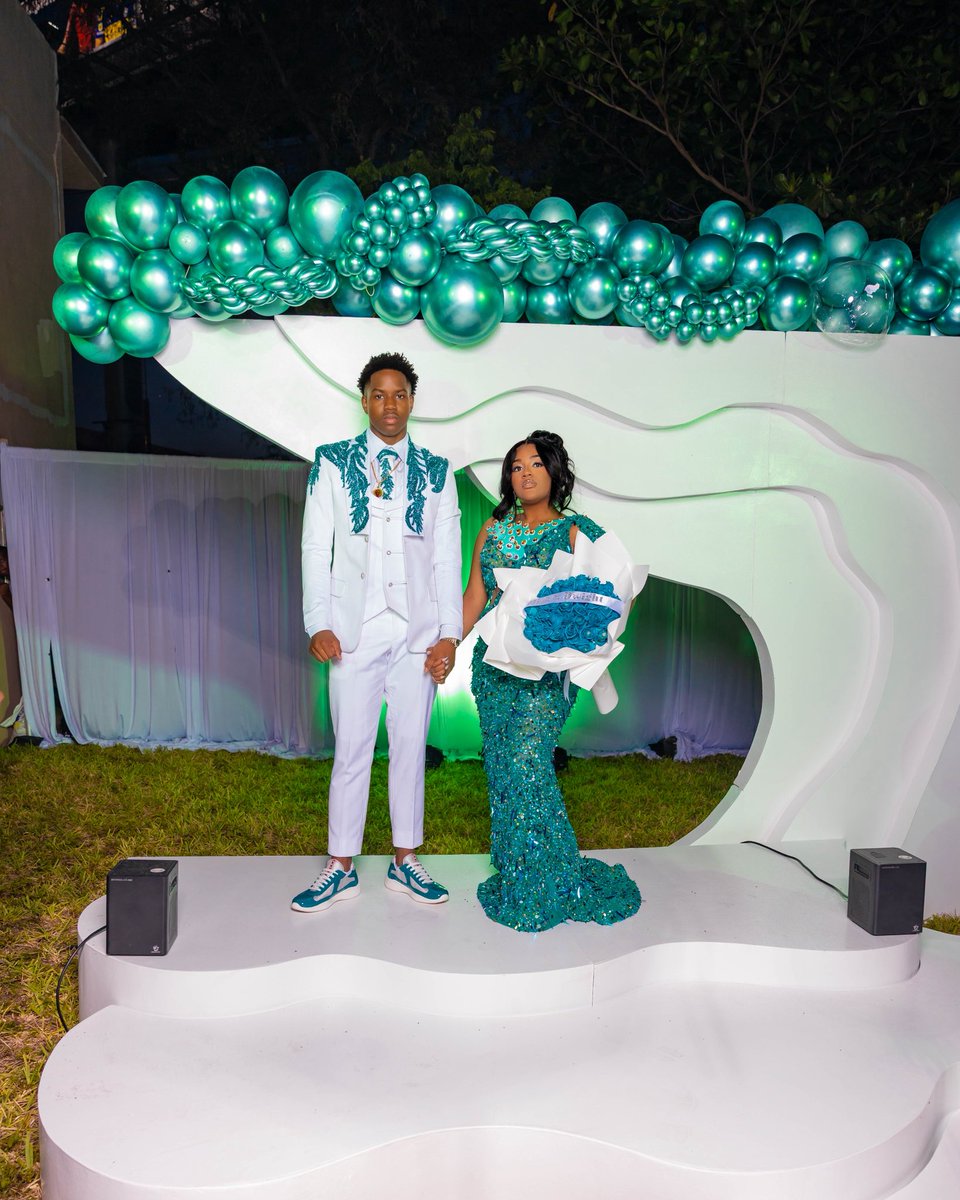 certifieddbarb's tweet image. eternal brilliance 💎. #prom2025