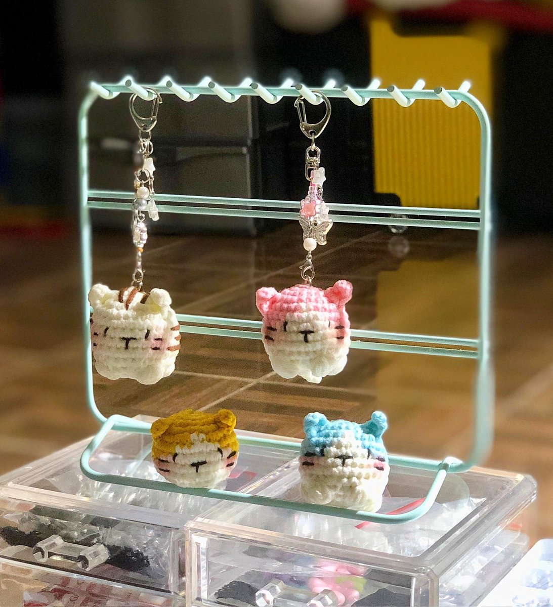 banyak hobinya tweet media