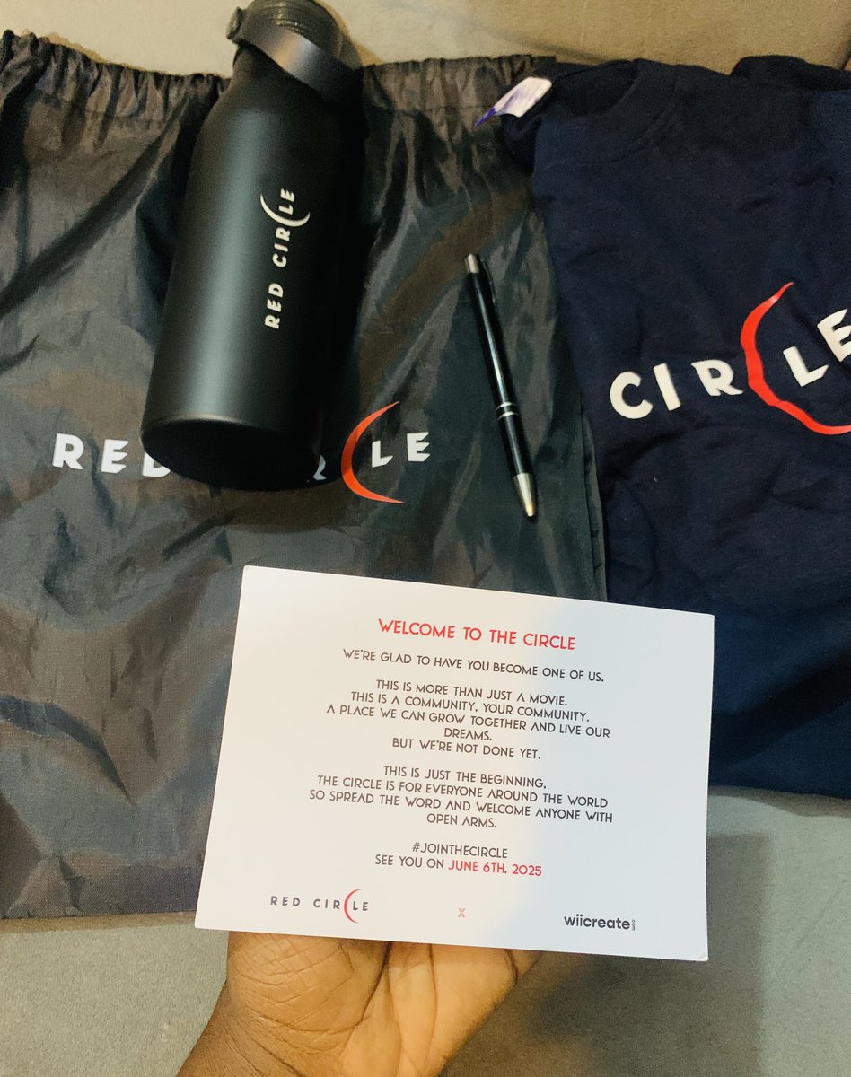 ChimuanyaDike's tweet image. The Circle is MOVING and I’m excited 🤗🌞🌞.

Let’s turn this city reddddd come JUNE 6TH ⭕!!! 

I will be rocking my tees at the cinemas to see RED CIRCLE ⭕️ ⭕️

Let’s go 🥳🥳⭕️ @NoraAwolowo 

#RedCircleMovie 
#RedCircle 
#CommunityMember