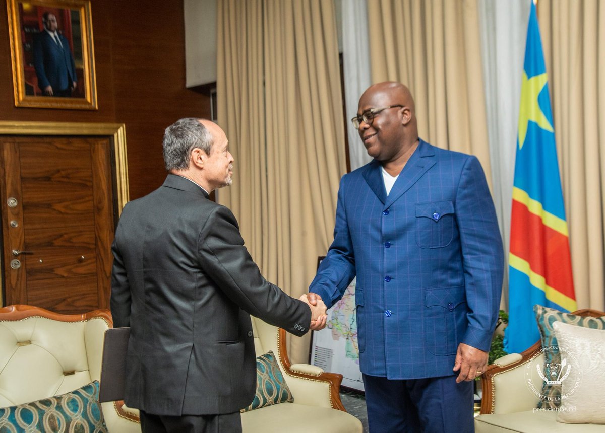 Presidence_RDC's tweet photo. Ce samedi 24 mai à la Cité de l’Union africaine, le Président de la République Félix Antoine Tshisekedi Tshilombo a accordé une audience au Nonce apostolique en République Démocratique du Congo (RDC), Monseigneur Mitja Leskovar. 

Les discussions ont essentiellement tourné autour de l’initiative pour la paix et le bien-vivre ensemble en RDC et dans la région des Grands Lacs portée par les évêques catholiques et protestants. 

« C’était une rencontre très cordiale et très constructive avec son Excellence, M. Félix Tshisekedi », a indiqué le Nonce apostolique.
https://t.co/RVYTeN0EtZ