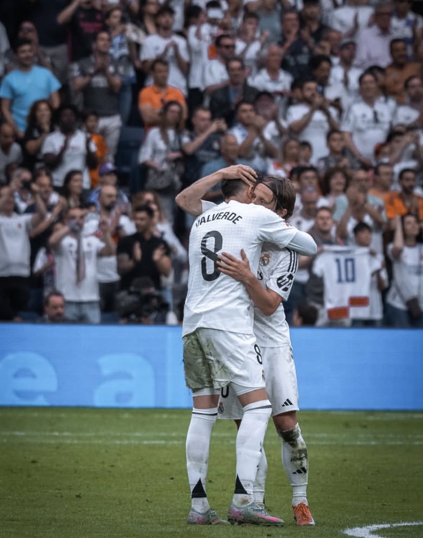 Fede Valverde via IG: "Photos that I will keep forever. Thank you. We will see each other again."