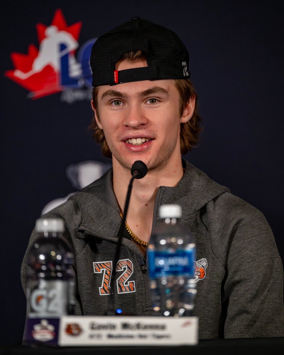 Gavin McKenna at the 2025 Memorial Cup

shot for <a href="/CHLHockey/">Canadian Hockey League</a> 

#MemorialCup