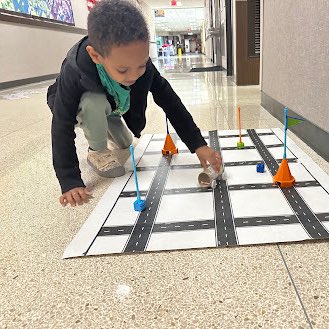 What’s more fun than watching cars race around a track? Designing and building your own car! A big shout out to our creative STEM teacher <a href="/GayleneRubin/">Gaylene Rubin @SFE</a> for supplying and running our car building station at this years Kindy 500 event. Hands on learning is the best way to learn!
