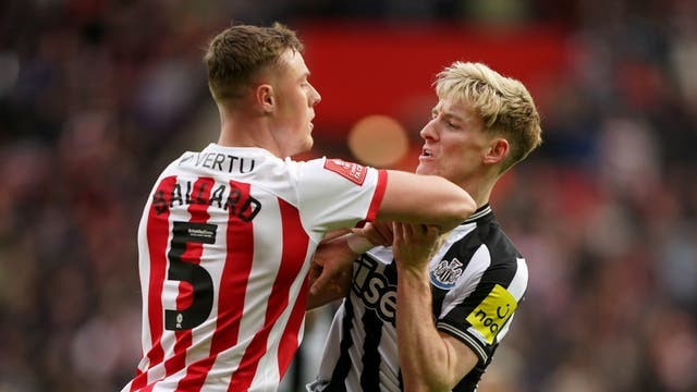 _theawayends's tweet image. We have some tasty Derbies next season

Newcastle v Sunderland
Portsmouth v Southampton 
Exeter v Plymouth

Bring on the 25/26 season

#NUFC #SAFC #Pompey #SaintsFC #ECFC #PAFC