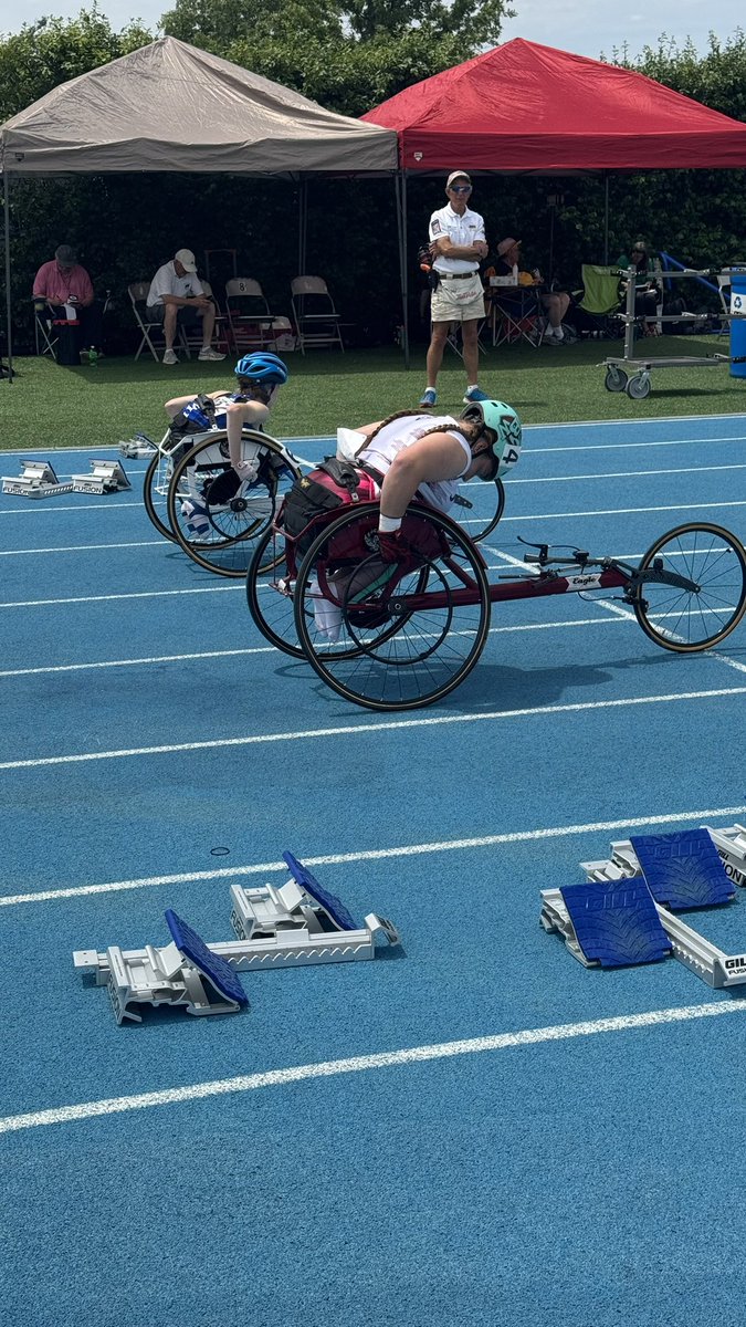 Lady Maroons T&F tweet media