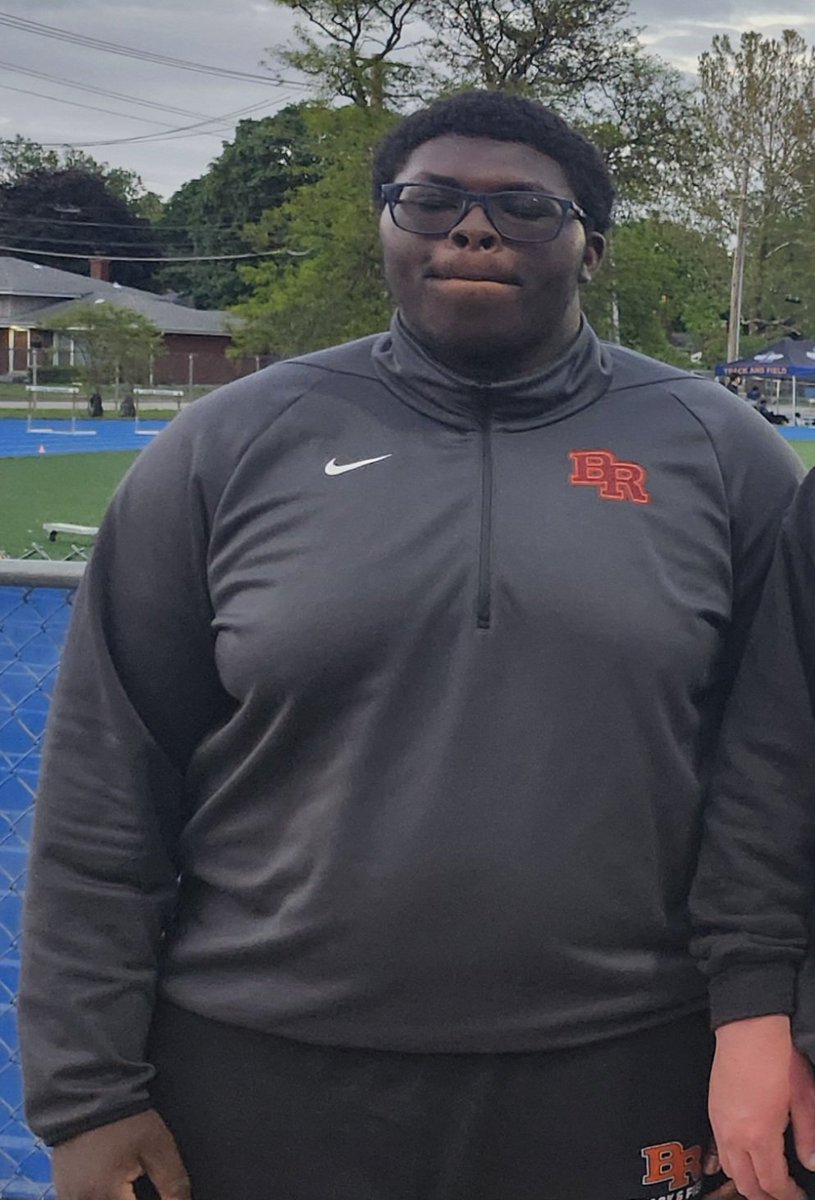🛡⚔️Also want to say congrats to the athletes who finished their seasons w/ a PR at sectionals!
Wyatt Cosme (Fr) 3200m
Oliver Davis (Jr) 800m
Dylan Cody (So) 400m
Qwamaine Spivery (Jr) Discus
Looking forward to seeing what they do next year! 
#BRTF #BeReadyToFly #CrusaderStrong