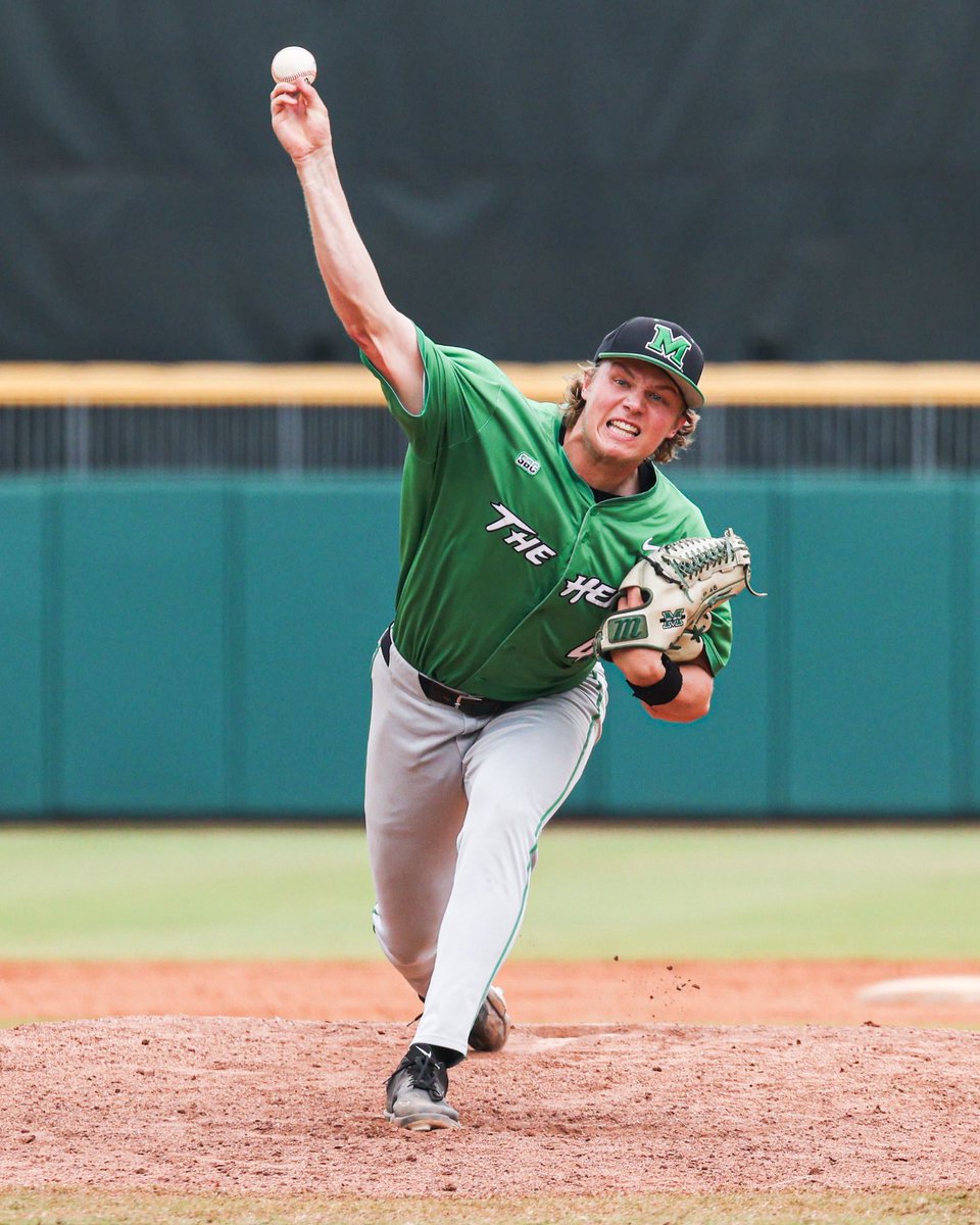 HerdBaseball's tweet image. E7 | Proehl comes in dealing!
Coastal 5, Marshall 1
#WeAreMarshall