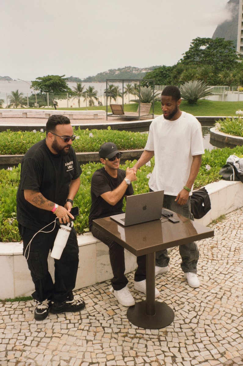 JVJRDN's tweet photo. Might be the first to do Beat Breakdowns on the Beach fr🫡 https://t.co/xuDSG9HPvv