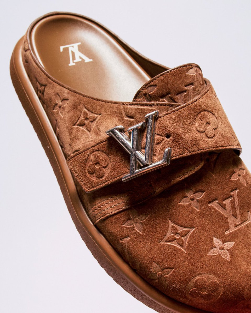 available at ShowroomLA.com