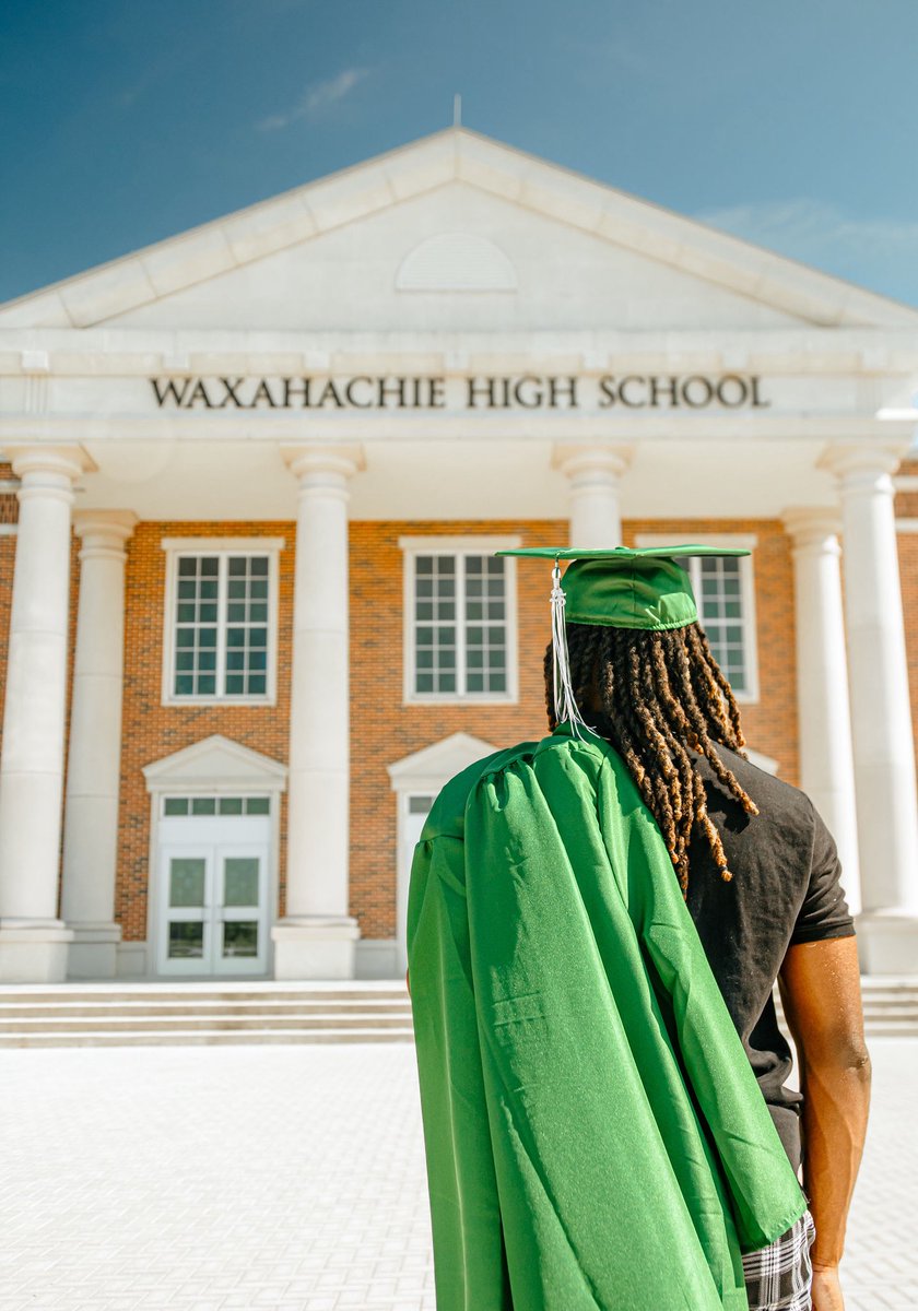 Braylon Linnear (@braylon_linnear) on Twitter photo Today my mini me will walk the stage! Proud of the journey and looking forward to the next chapter <a href="/BrysonLinnear/">Bryson Linnear</a> we are proud of you love you son! #ProudPapa Today my mini me will walk the stage! Proud of the journey and looking forward to the next chapter <a href="/BrysonLinnear/">Bryson Linnear</a> we are proud of you love you son! #ProudPapa