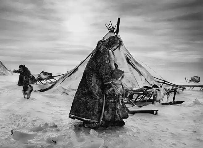 adizacchi's tweet photo. "Estas imágenes son mucho más que una buena toma o una historia. Son mi vida" 
#SebastiãoSalgado https://t.co/cIF7fM5Hgr