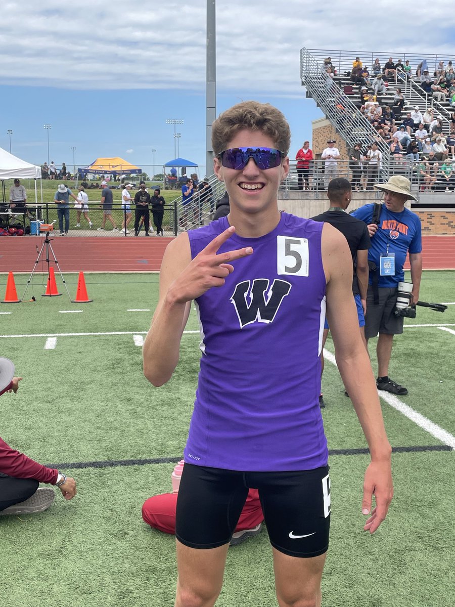 Willy D is Sectional Champion in the 1600 🐆🔥🦾