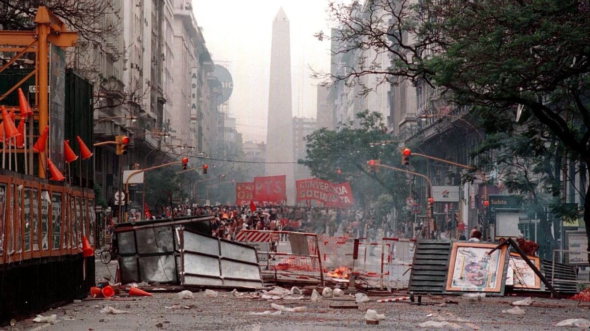 Bueno gente dice el presidente que hay que rebelarse.