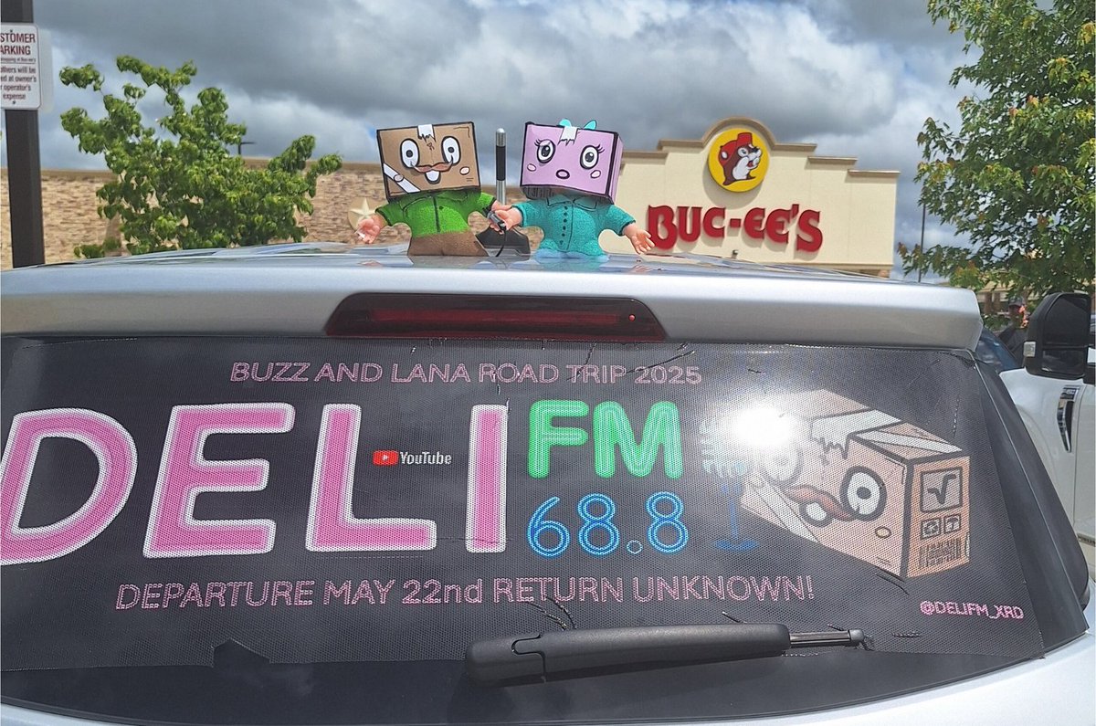 VETLOOT's tweet photo. Not a roadtrip without stopping by #buccee's. @delifm_xrd, #delifm. https://t.co/kGGJkOCUgR