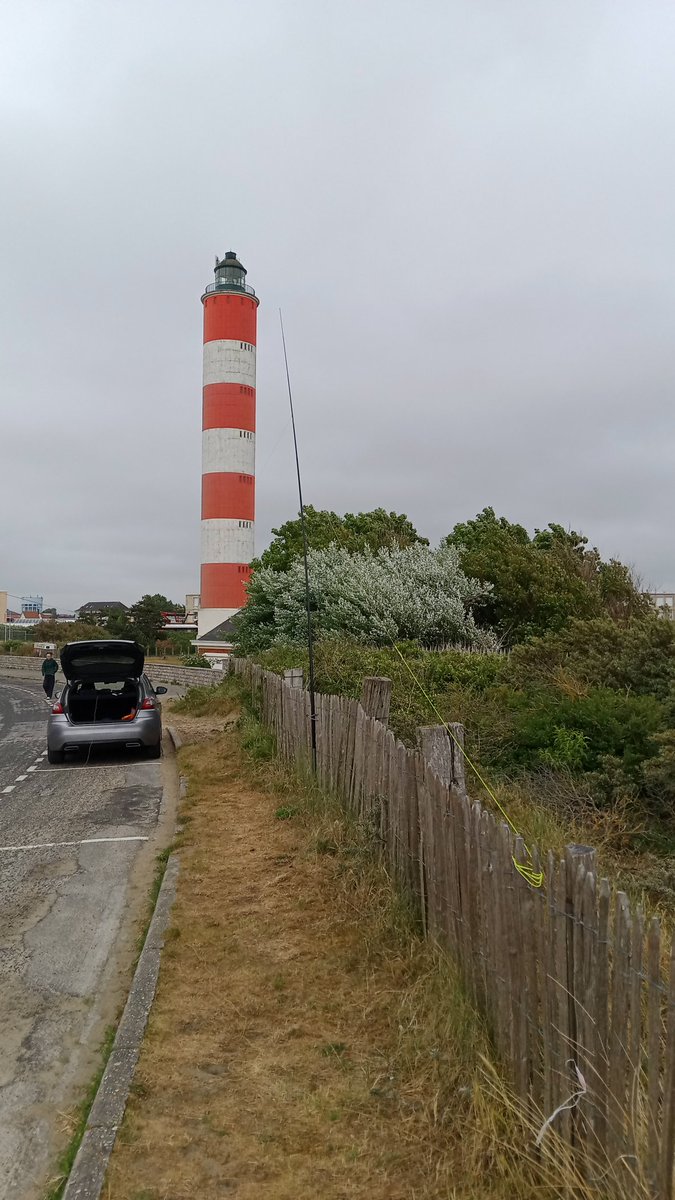 f4ans_f15115's tweet photo. 🎙️ Activation #radioamateur du #phare de @BercksurMer, cet après-midi, entre soleil et vent...
🔦 #DPLF : PB-075 (https://t.co/oZsTNk6Cma)
Merci à tous pour les #QSO

#hamradio #lighthouse @DPLF_Award https://t.co/BJ5iugGQJA