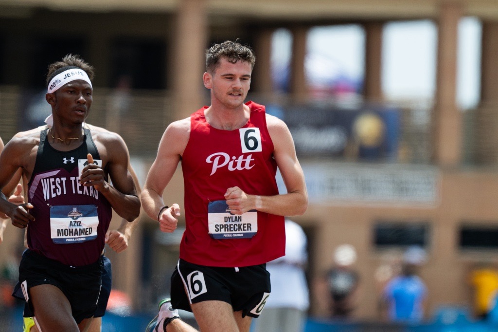 Great showing for Pitt State in the 1,500m run.

Kate Strader (3rd) and Dylan Sprecker (3rd) secure All-America finishes for the Gorillas 🦍💪