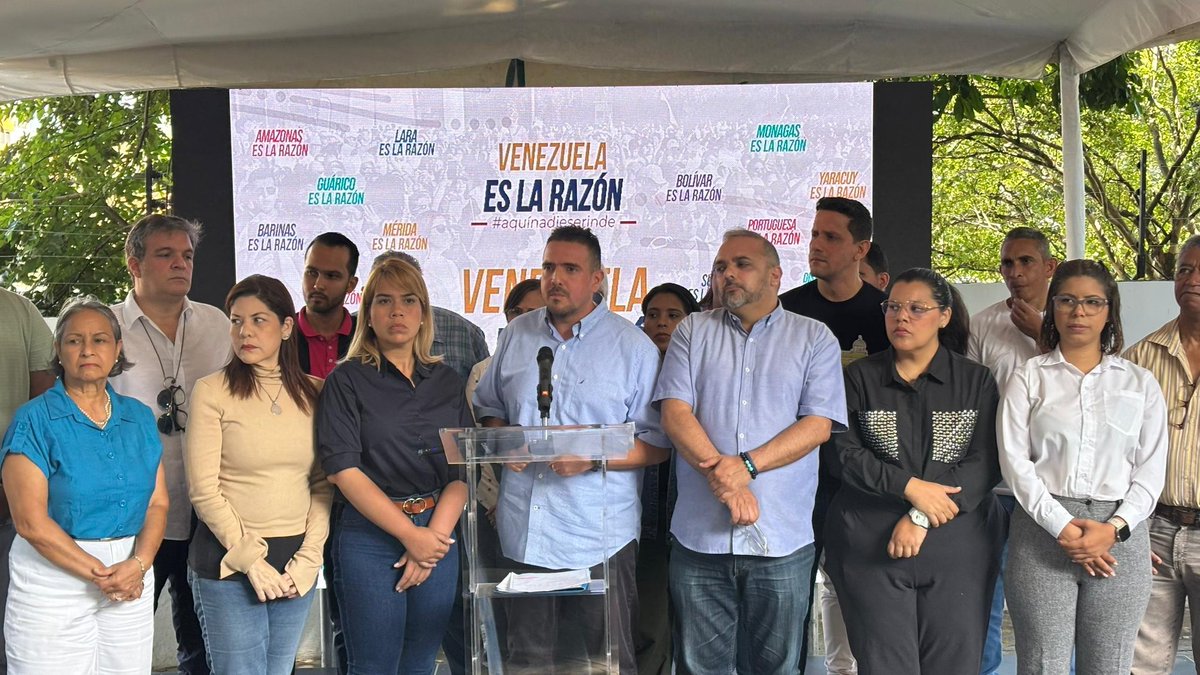Vamos a votar porque queremos un país en que nos podamos acostar sabiendo que las personas que queremos están a buen resguardo y donde no sea un delito pensar diferente.