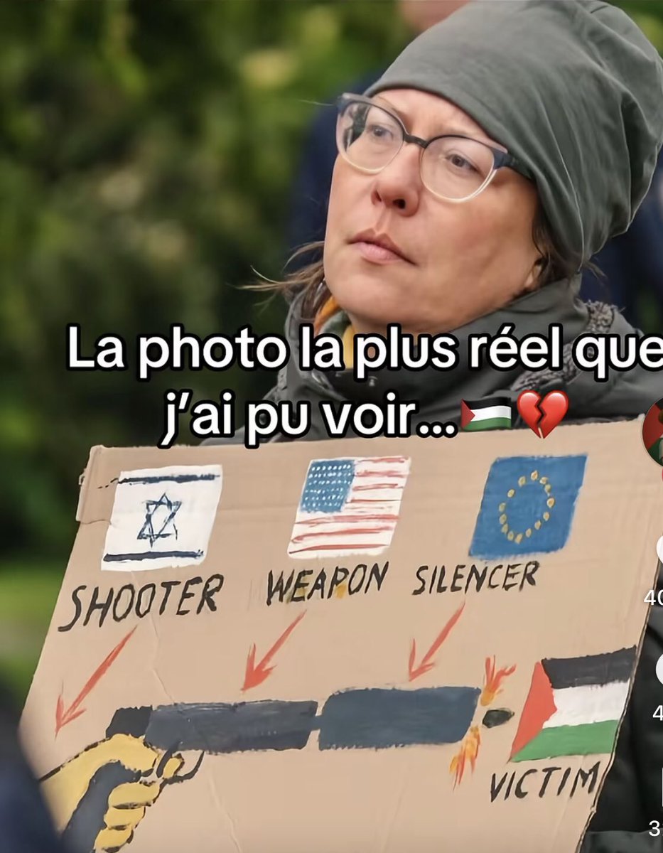 1khaby's tweet photo. Ça coûte absolument 0€ de Rt. https://t.co/MWoYZJj6p7