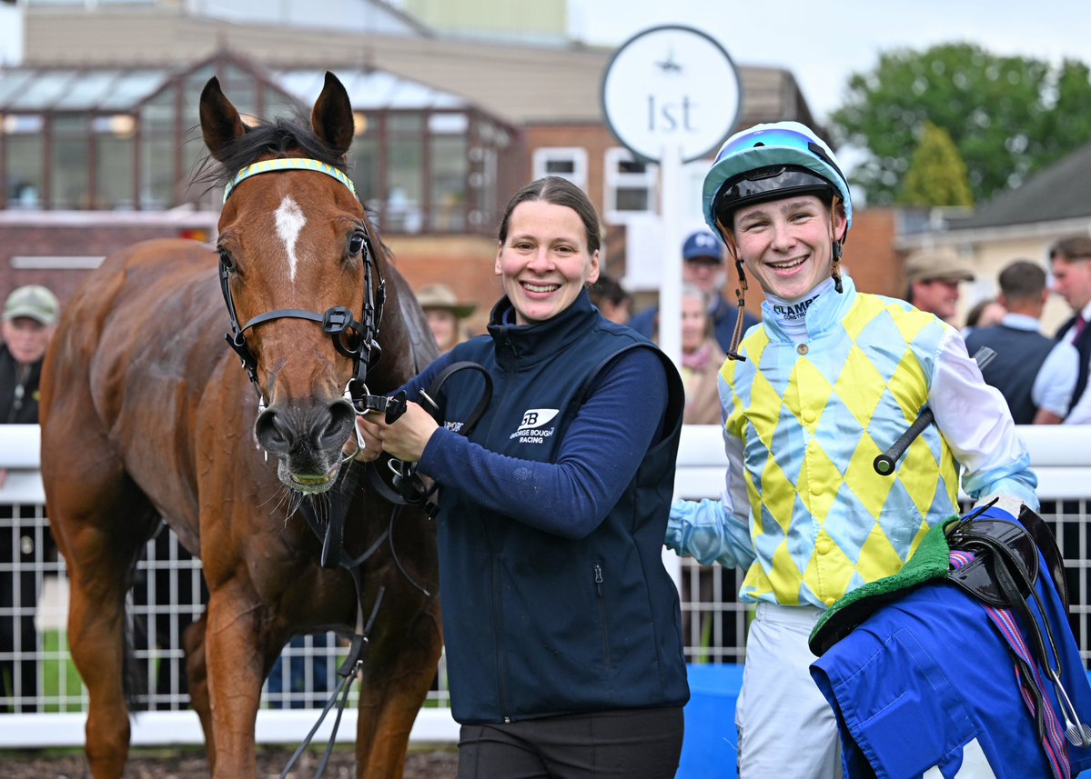 George Boughey Racing (@gbougheyracing) on Twitter photo BLUE ANTHEM got back to winning ways <a href="/salisburyraces/">Salisbury Racecourse</a> under <a href="/loughnane_billy/">Billy Loughnane</a> - well done to Midnight Velvet Racing BLUE ANTHEM got back to winning ways <a href="/salisburyraces/">Salisbury Racecourse</a> under <a href="/loughnane_billy/">Billy Loughnane</a> - well done to Midnight Velvet Racing