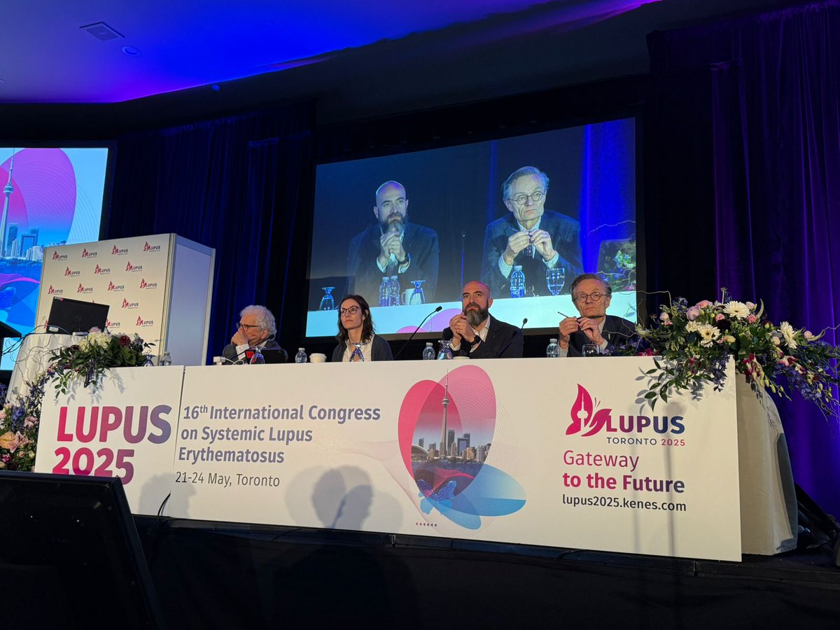 GLADEL (@gladel_latam) on Twitter photo En #LUPUS2025 se debatieron dos enfoques para evaluar la nefritis lúpica: biopsia renal vs biopsia líquida.
Moderaron por Murray B Urowitz y Laura Whittall-Garcia.
Presentaron Frédéric Houssiau y <a href="/andreafava/">Andrea Fava</a> .
#Lupus #Reumatología En #LUPUS2025 se debatieron dos enfoques para evaluar la nefritis lúpica: biopsia renal vs biopsia líquida.
Moderaron por Murray B Urowitz y Laura Whittall-Garcia.
Presentaron Frédéric Houssiau y <a href="/andreafava/">Andrea Fava</a> .
#Lupus #Reumatología