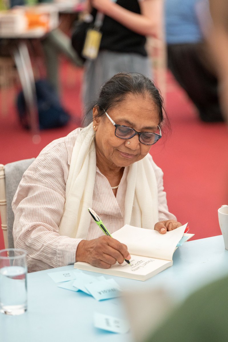 banu mushtaq (@banumushtaq) on Twitter photo Great interaction with readers at Hay Festival of Literature & Arts, Wales #HayonWye #BookerPrize Great interaction with readers at Hay Festival of Literature & Arts, Wales #HayonWye #BookerPrize