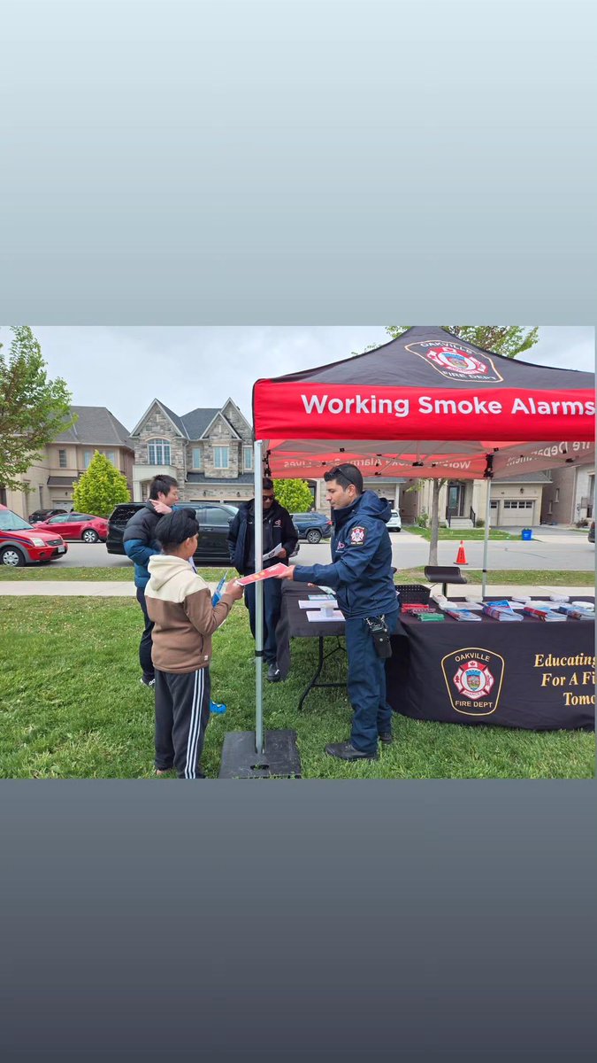 More fun moments captured at the Asian Heritage Month Festival!

It’s been amazing connecting with the community, showing people the fire truck, and sharing important fire safety information. Working Smoke and CO alarms save lives! 🚒🔥 #Oakville