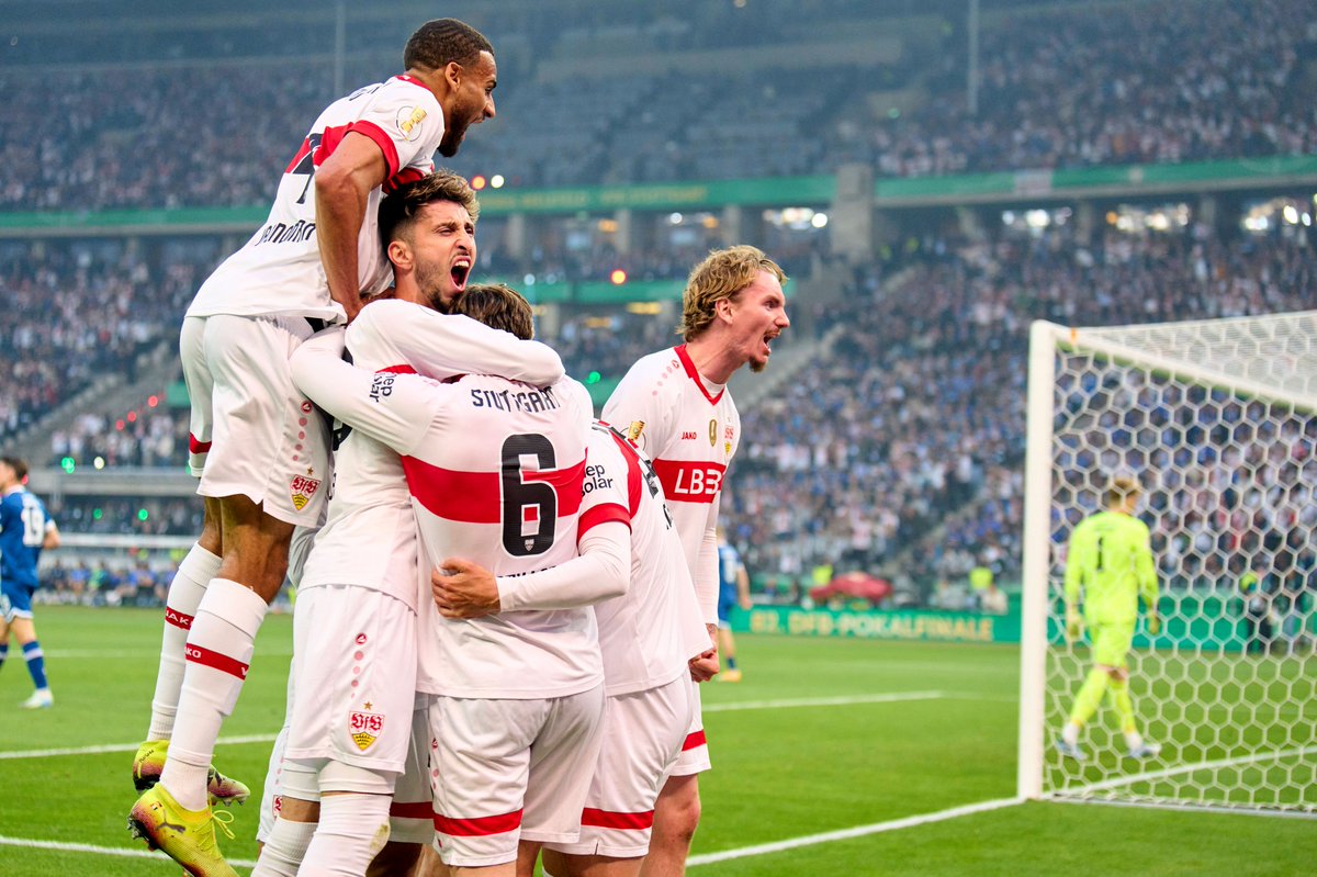 ⚽15' Nick Woltemade
⚽22' Enzo Millot
⚽28' Deniz Undav
⚽66' Enzo Millot
⚽82' Julian Kania
⚽85' Josha Vagnoman (KK)

🏆Arminia Bielefeld'i 4-2 mağlup eden Stuttgart, Almanya Kupası'nın sahibi oldu.

🇹🇷Stuttgart'ta Atakan Karazor, 90 dakika sahada kaldı.