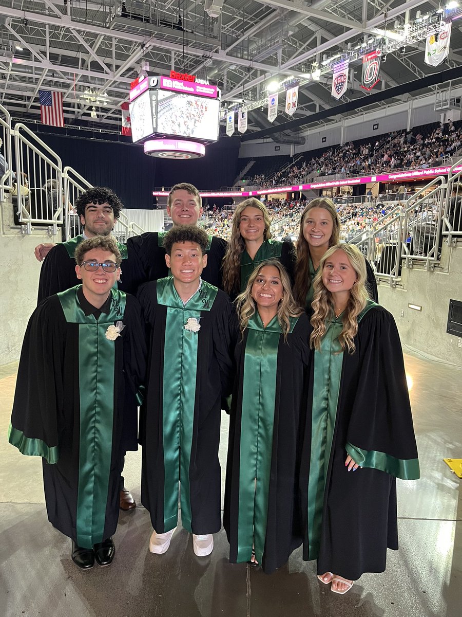 Thanks to these eight outstanding <a href="/MWHSWildcats/">Millard West HS</a> juniors that served as junior marshals today for the Class of 2925 commencement ceremony. 😺🎓🖤💚