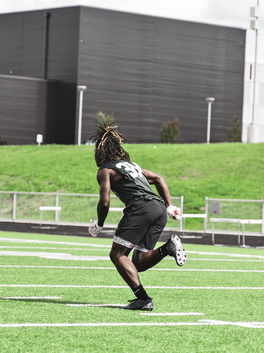 Sayon Rias (@officialsr2_) on Twitter photo #Lockedin for the 2025 <a href="/AveryShowcases/">Avery Strong Showcases</a> session 4, ready to ball out june 1st!!!!
~
~
~
<a href="/BrandonHuffman/">Brandon Huffman</a> <a href="/UMichFootball/">Michigan Football</a> <a href="/UW_SClapham/">Silas Clapham</a> <a href="/UW_Football/">Washington Football</a> <a href="/oregonfootball/">Oregon Football</a> <a href="/Coach_KC84/">Kevin Cummings</a> <a href="/CJPollard1/">C.J. Pollard</a> <a href="/RecruitRadarPNW/">Recruit Radar</a> <a href="/PrepRedzoneWA/">Prep Redzone Washington</a> <a href="/TFordFSP/">Tracy Ford</a> <a href="/CoachBTPSU/">Bryant Thomas</a> <a href="/coachtuiaki/">Ilaisa Tuiaki</a> <a href="/RFordFSP/">Reggie Ford</a> <a href="/itsGundy/">Ryan Gunderson (aka Gundy)</a> #Lockedin for the 2025 <a href="/AveryShowcases/">Avery Strong Showcases</a> session 4, ready to ball out june 1st!!!!
~
~
~
<a href="/BrandonHuffman/">Brandon Huffman</a> <a href="/UMichFootball/">Michigan Football</a> <a href="/UW_SClapham/">Silas Clapham</a> <a href="/UW_Football/">Washington Football</a> <a href="/oregonfootball/">Oregon Football</a> <a href="/Coach_KC84/">Kevin Cummings</a> <a href="/CJPollard1/">C.J. Pollard</a> <a href="/RecruitRadarPNW/">Recruit Radar</a> <a href="/PrepRedzoneWA/">Prep Redzone Washington</a> <a href="/TFordFSP/">Tracy Ford</a> <a href="/CoachBTPSU/">Bryant Thomas</a> <a href="/coachtuiaki/">Ilaisa Tuiaki</a> <a href="/RFordFSP/">Reggie Ford</a> <a href="/itsGundy/">Ryan Gunderson (aka Gundy)</a>