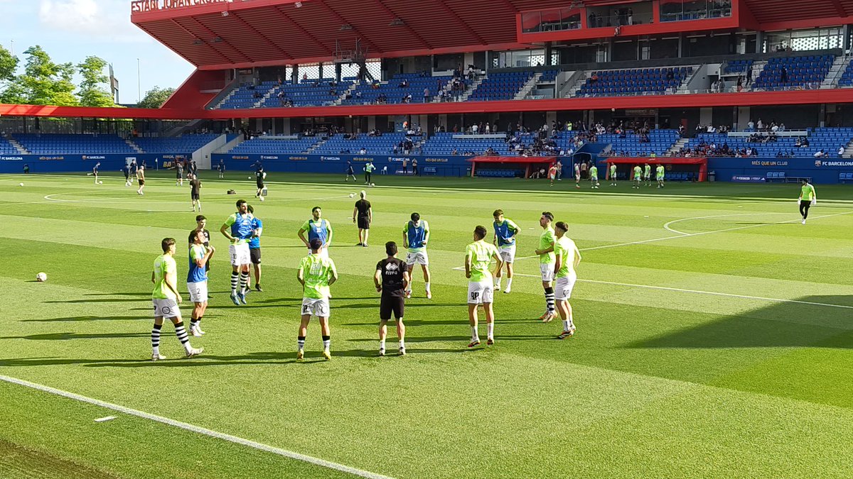 #RecorremoskmsBarcelona

Vamos <a href="/UnionistasCF/">Unionistas de Salamanca CF</a> 
Adelante <a href="/FPUnionistas/">F. Peñas Unionistas</a>