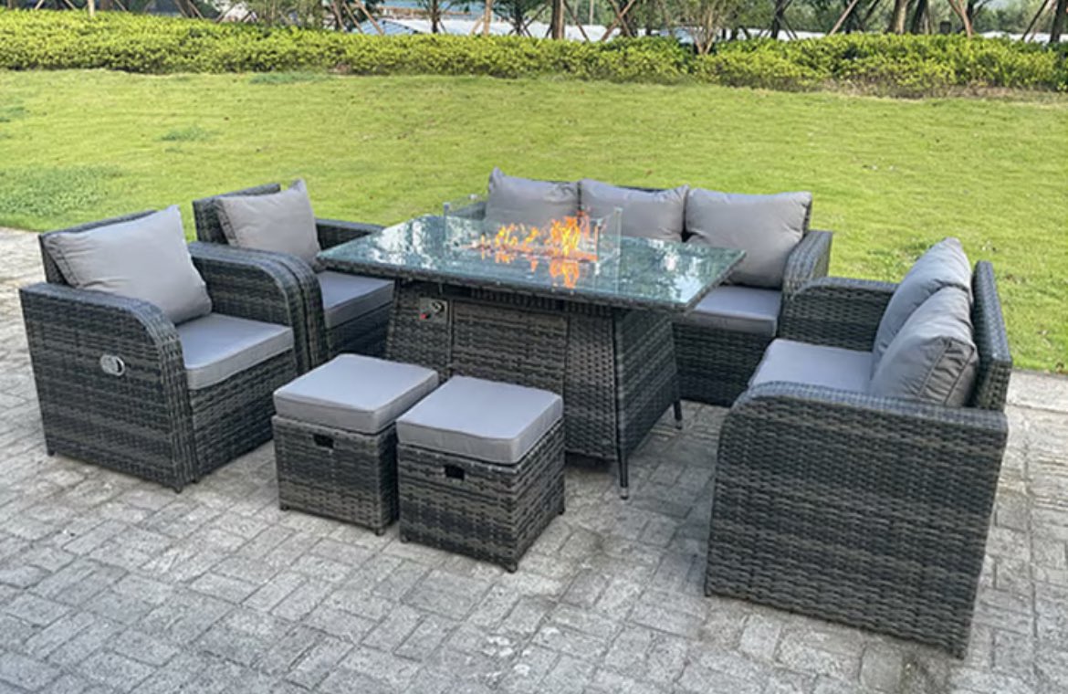 Get 66% OFF this rattan garden furniture set with fire table 🔥 🌞 

Check it out here ➡️ awin1.com/cread.php?awin…