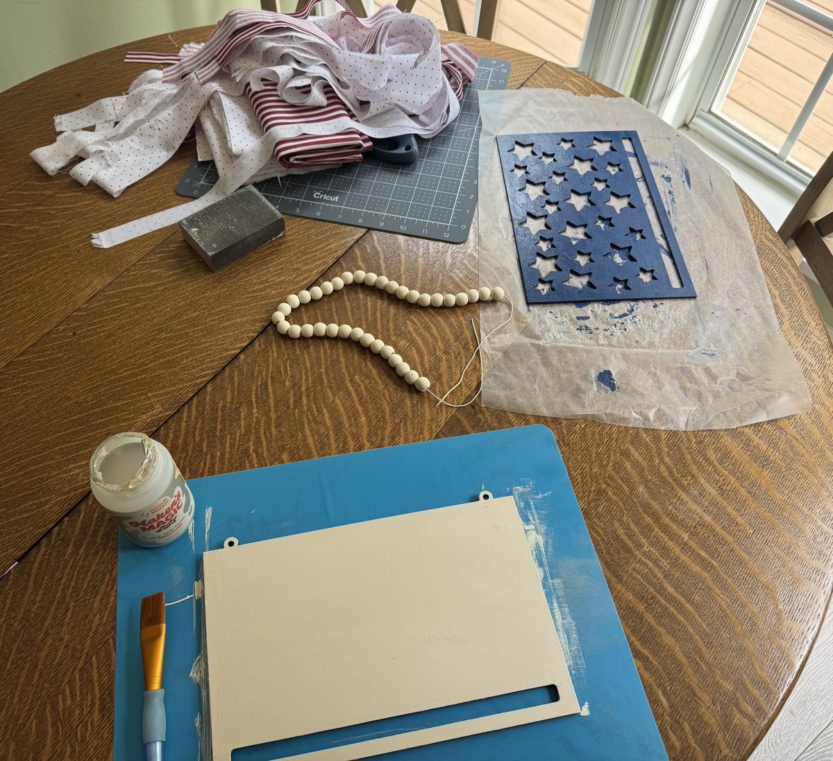 GinaChisum1's tweet image. Sharpening the saw this Memorial Day weekend with a little creativity, rest, and time with the people who matter most.

Hobbies + family + reflection = fuel for leading well.

Don’t just work—renew.
#SharpenTheSaw #7Habits #RestAndReflect #CreativeLeadership