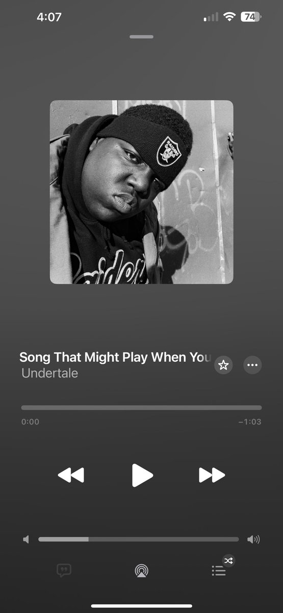 jewlecho's tweet image. My library currently does this and I have no idea why. It’s funny though. I just wish I knew what happened and how to fix it 😭