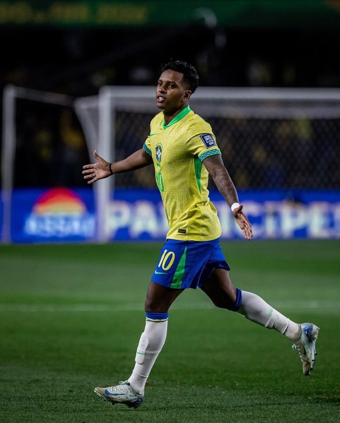 🚨 BREAKING: Carlo Ancelotti will not call up Rodrygo to the international break, there is an agreement. He is recovering from physical and mental exhaustion at the end of the season.

— <a href="/tatimantovani/">Tati Mantovani</a>