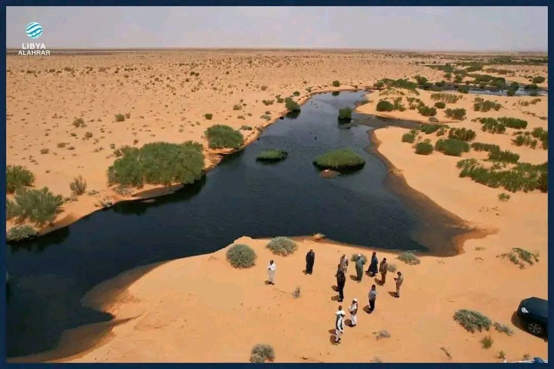 MahmudM27830556's tweet image. 🔧 Maintenance teams continue efforts to stop an oil leak in a pipeline south of Zawiya, with production halted from the Hamada fields and pressure released via the Zawiya refinery. An investigation is underway to determine the cause and address any environmental impact
#Libya