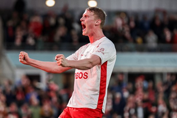 Fredrikstad's Emil Holten npxGI/90 this season (non penalty expected goal involvement per 90 minutes): 0.08

Over 100 Eliteserien players have better numbers but:

✅ Top scoring striker (3G &amp; 4A)
✅ 8 points in DGW8 and counting.

Unreal. #ESFantasy