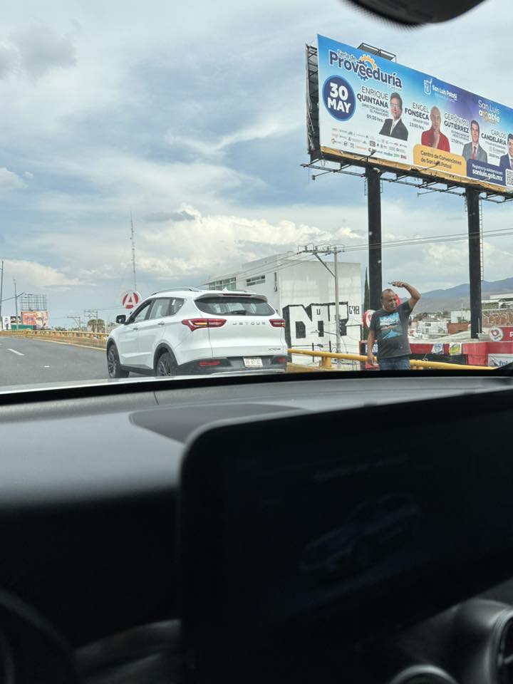 Autoboutique 1/4 de Milla tweet media