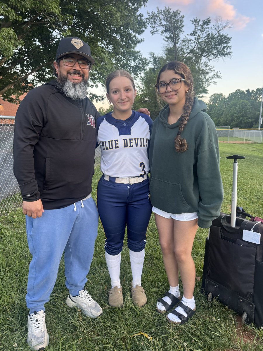 TVA Mizuno 2027/2028 (@tvamizunocruz) on Twitter photo Headed out last night to see <a href="/shaynabroyles/">Shayna Broyles//2027/OF</a> and her Culpepper team play!!! They battled a tough Caroline team!!! Headed out last night to see <a href="/shaynabroyles/">Shayna Broyles//2027/OF</a> and her Culpepper team play!!! They battled a tough Caroline team!!!