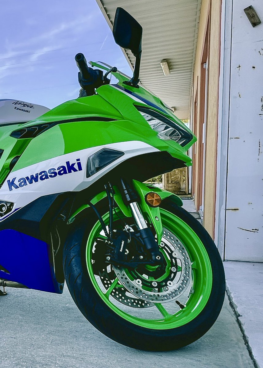 I gotta say, removing the little yellow reflectors has made me unnecessarily happy 😅
Sometimes it is the little things in life