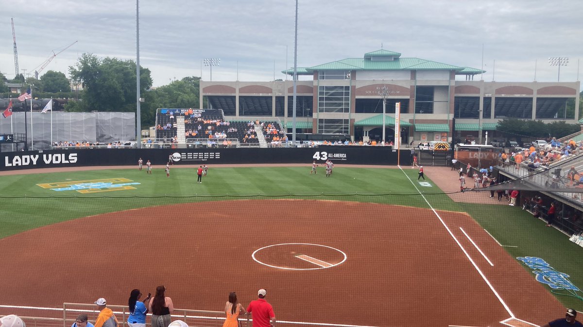 The #LadyVols have their backs against the wall today against Nebraska, down 1-0 in the super regional.

Tennessee needs a win to survive today at 5.