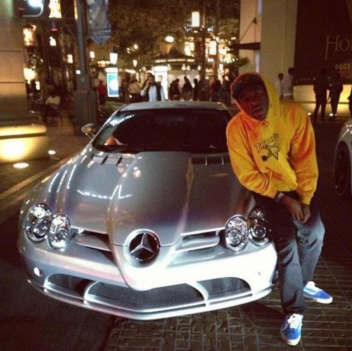 Shtreetwear's tweet photo. Mercedes-Benz SLR McLaren https://t.co/sSLkCF8zCy