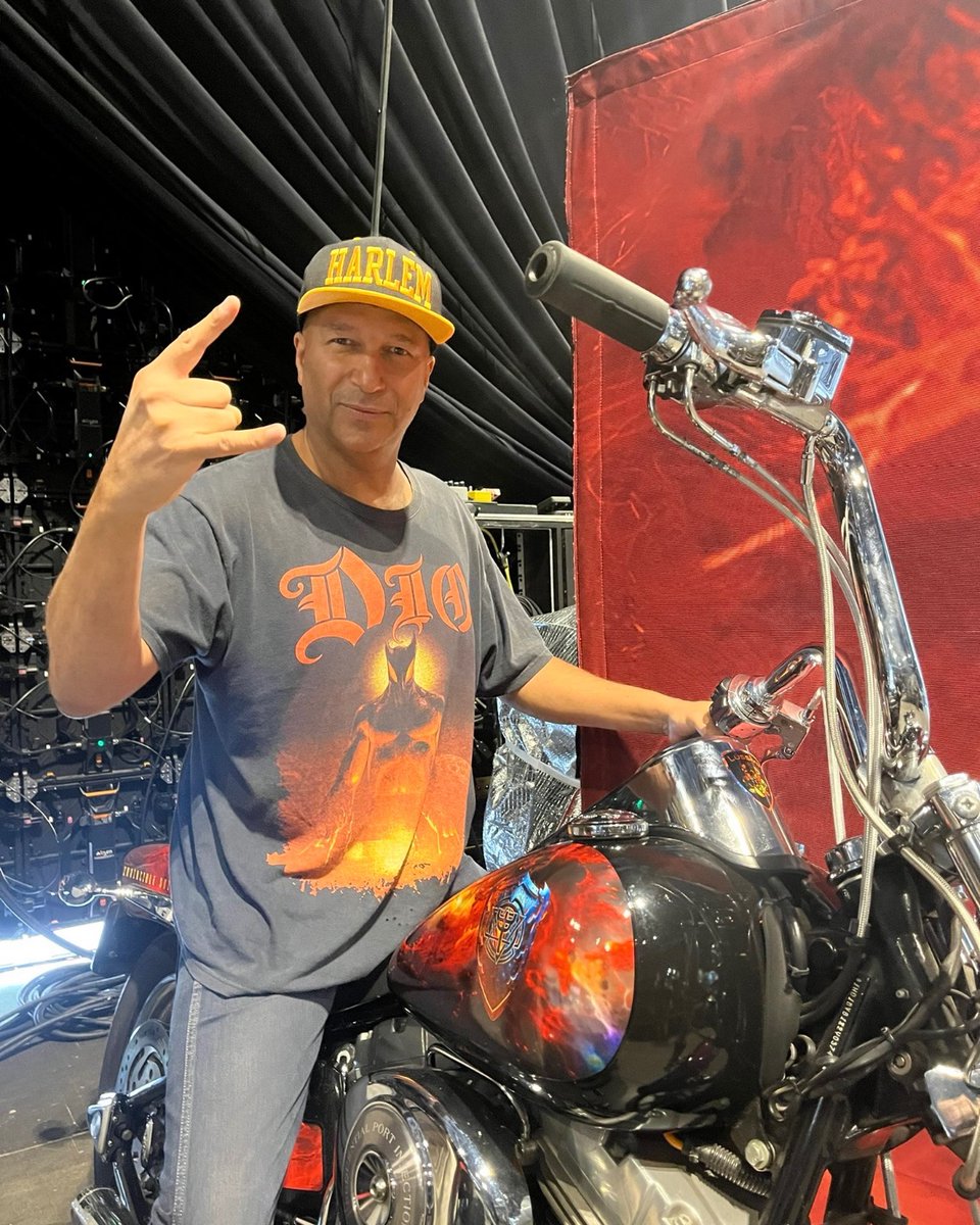 Tom Morello (@tmorello) on Twitter photo Had an incredible time co-directing the <a href="/judaspriest/">Judas Priest</a> documentary with Sam Dunn (whose award winning docs include <a href="/rushtheband/">Rush</a> & <a href="/IronMaiden/">Iron Maiden</a> ).
Priest are one of my favorite bands and hugely influential in both creating the metal genre and expanding the global power of metal Had an incredible time co-directing the <a href="/judaspriest/">Judas Priest</a> documentary with Sam Dunn (whose award winning docs include <a href="/rushtheband/">Rush</a> & <a href="/IronMaiden/">Iron Maiden</a> ).
Priest are one of my favorite bands and hugely influential in both creating the metal genre and expanding the global power of metal