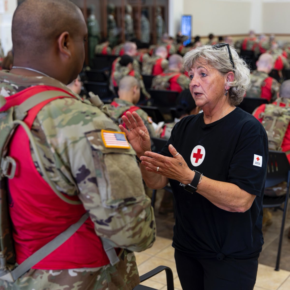 Did you know you can join a supportive community through the Red Cross Military and Veteran Caregiver Network? 🌎🤝 This incredible network is open to caregivers from all eras, all branches, and all parts of the world. It’s a safe space to share experiences, build empathy, learn