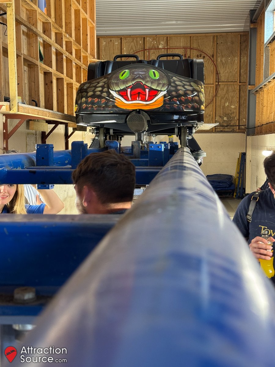 May 17th saw Paultons Park host the fantastic Theme Park Super Fans Day! Head over to the website to view a complete round up of everything which went on, including the announcement of Valgard: Realm of the Vikings. 👉 attractionsource.com/2025/05/24/pau…