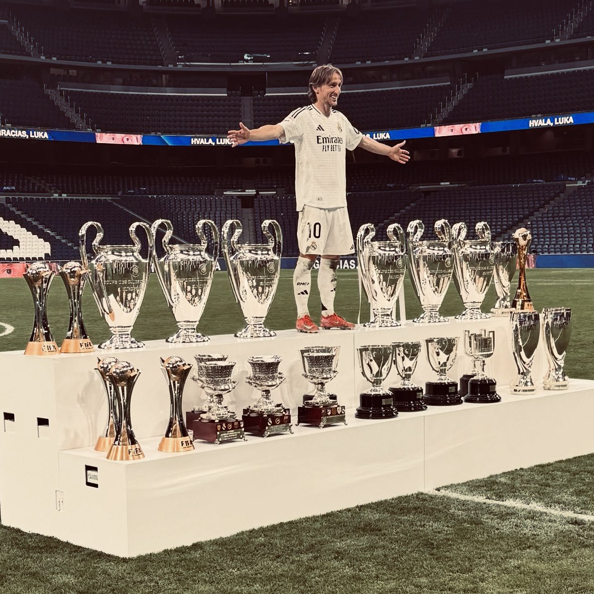 OAlshamas's tweet photo. 🤍👑 https://t.co/GURxNgKJwz