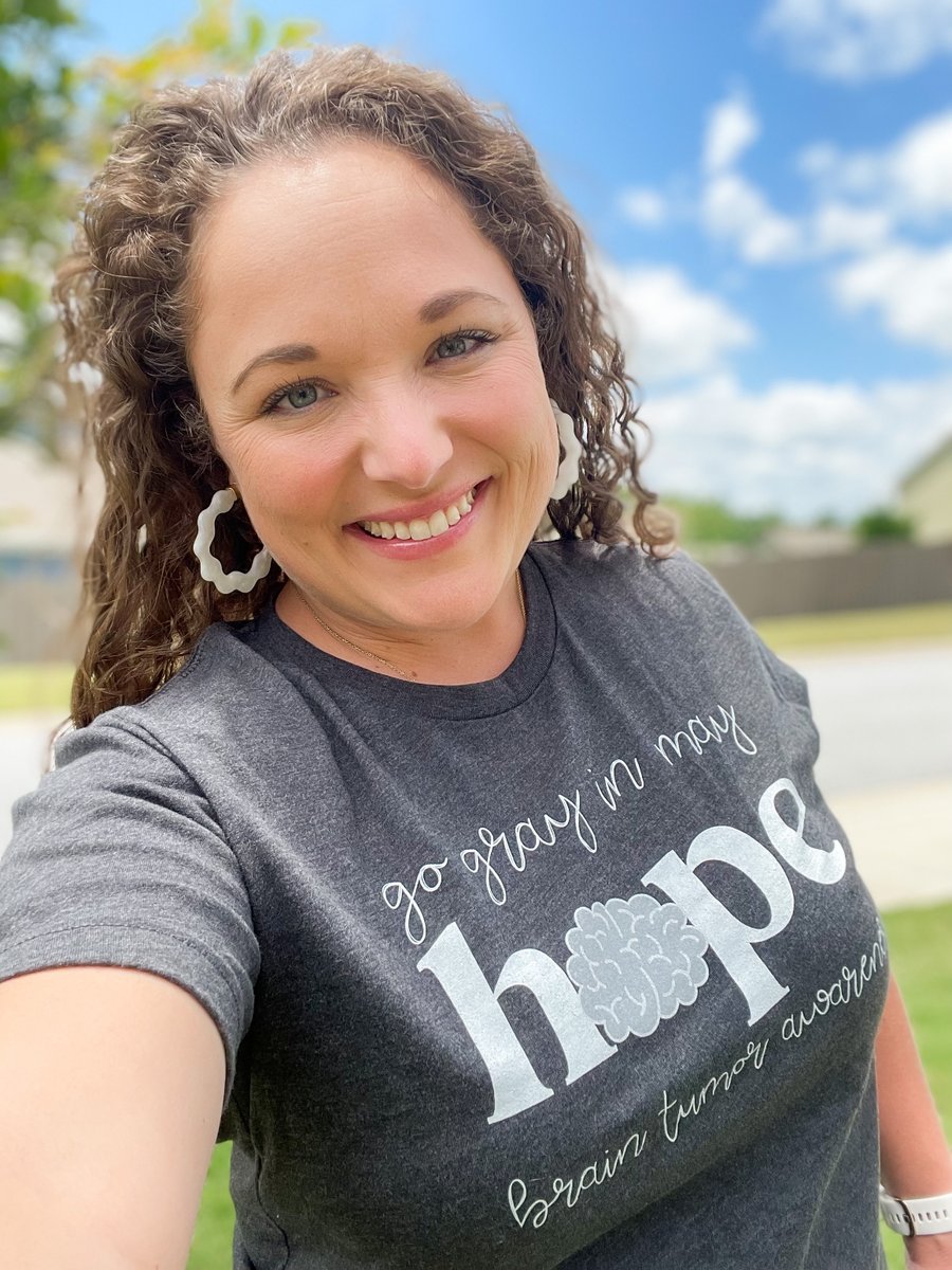 When Gina F. was diagnosed with a #brainstemtumor, time stood still.

A weekend in the mountains with family provided solace. Since her diagnosis, she is grateful for the support and community she has found through NBTS and other #braintumor organizations: braintumor.org/news/the-day-t…