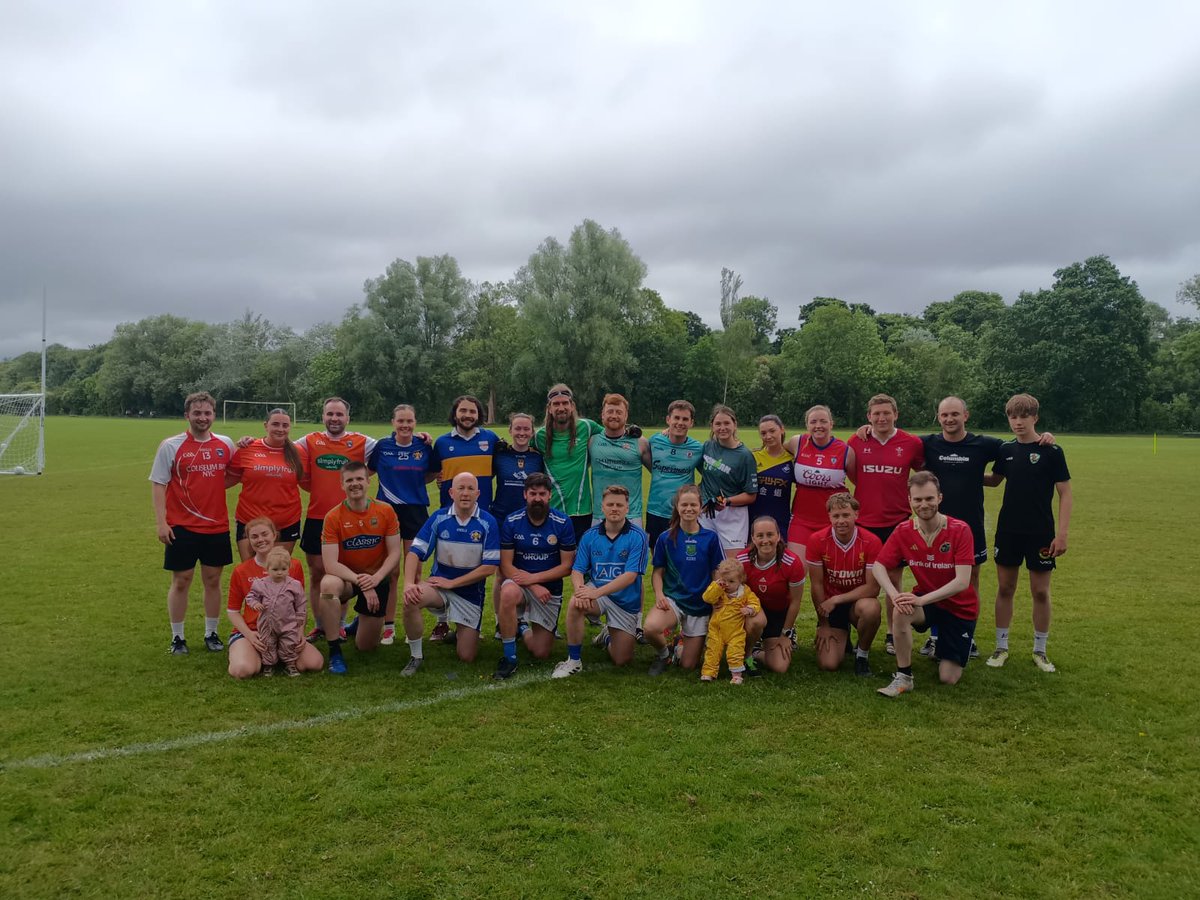 Cardiff Og's Caerdydd tweet media