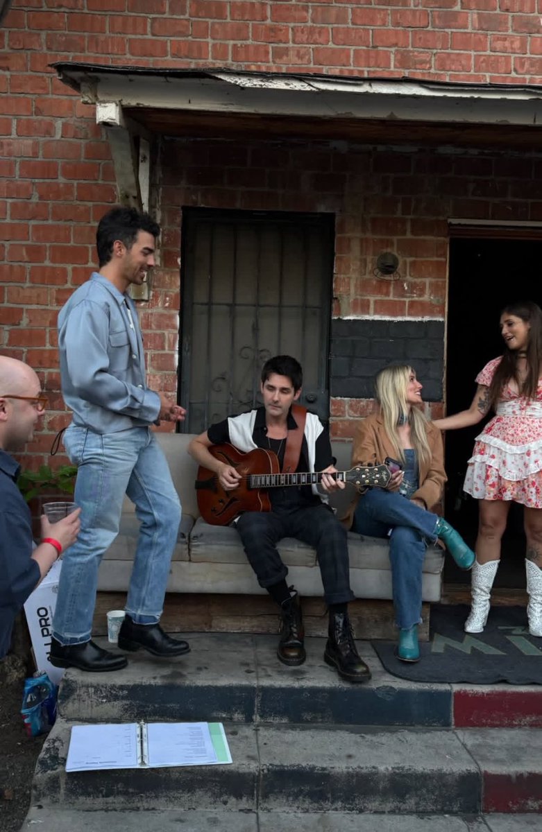 JinJackJoeDNCE's tweet photo. #JoeJonas #TheMintLA #MFPWBIL @joejonas @chasefoster  @zanecarney @ParisCarney @SierraFerrell https://t.co/MWRa2EsMVb
